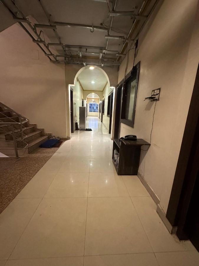 Hotel Deva Inn Βαρανάσι Εξωτερικό φωτογραφία