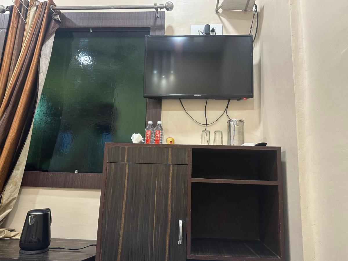 Hotel Deva Inn Βαρανάσι Εξωτερικό φωτογραφία