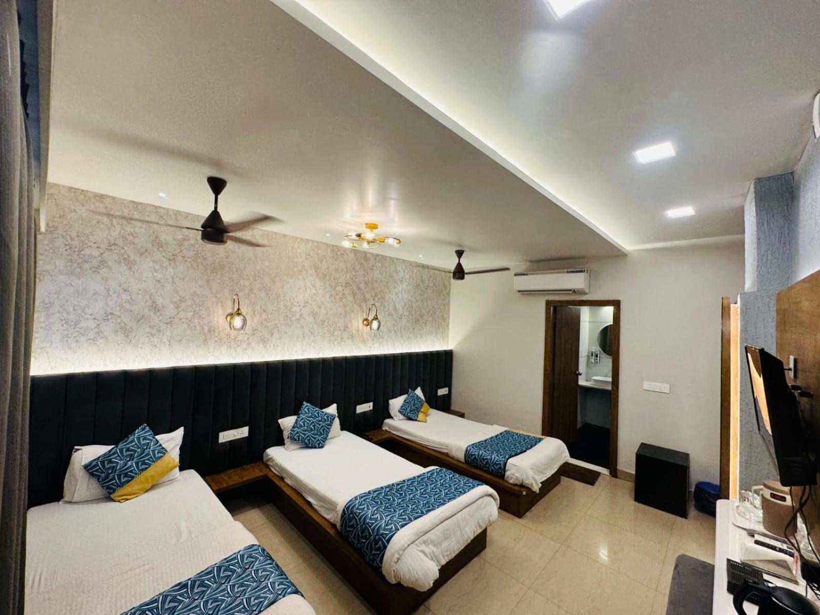 Hotel Deva Inn Βαρανάσι Εξωτερικό φωτογραφία