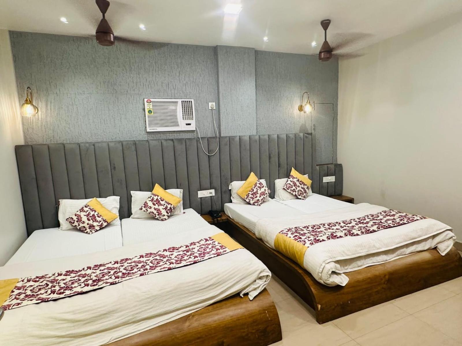 Hotel Deva Inn Βαρανάσι Εξωτερικό φωτογραφία
