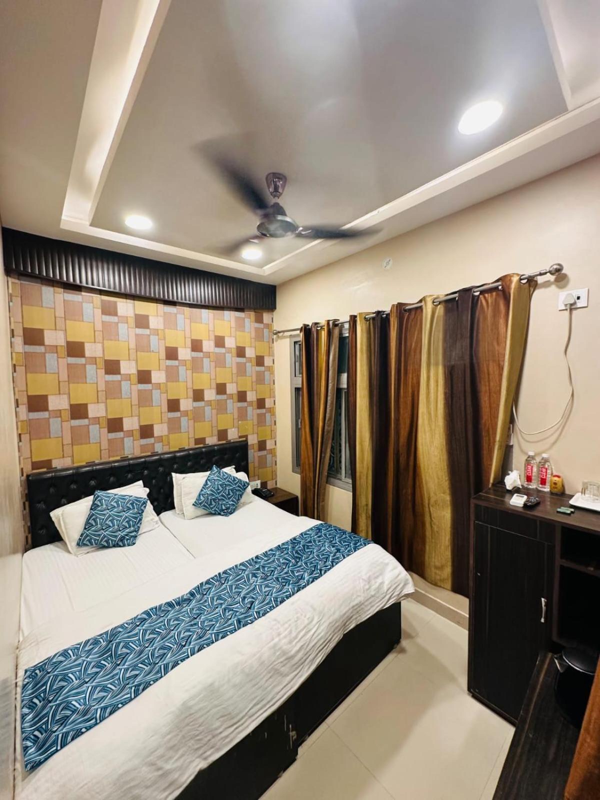 Hotel Deva Inn Βαρανάσι Εξωτερικό φωτογραφία